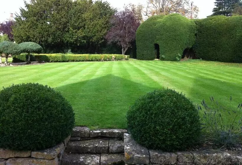 Bed and Breakfast Abbots Grange Manor House