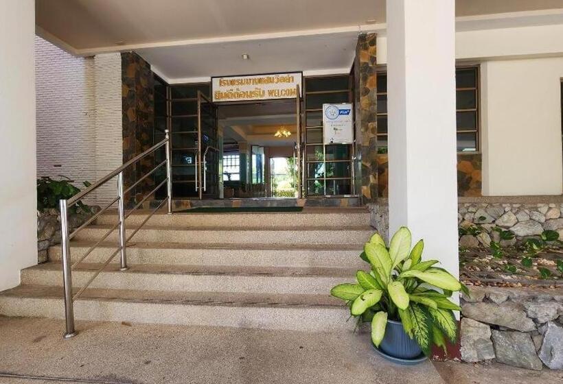 酒店 Bangsaen Villa