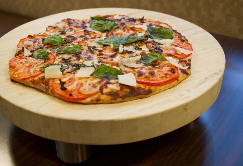 فندق Embassy Suites By Hilton Akroncanton Airport