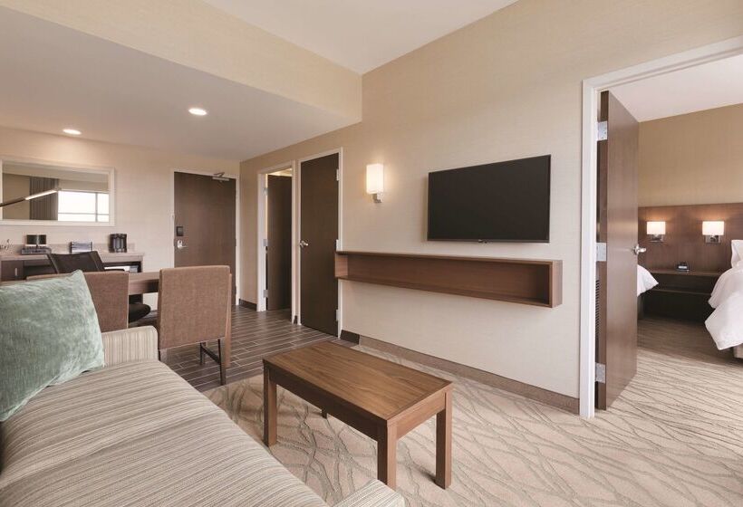 فندق Embassy Suites By Hilton Akroncanton Airport