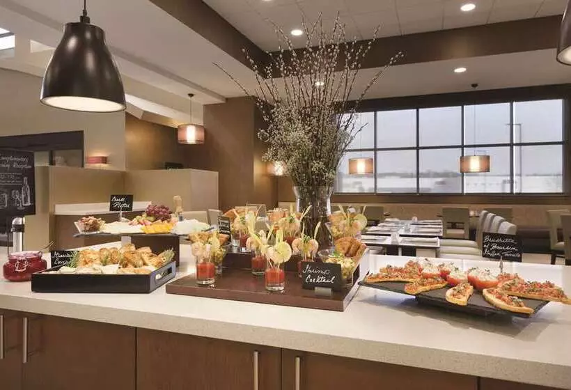 Szálloda Embassy Suites By Hilton Akroncanton Airport