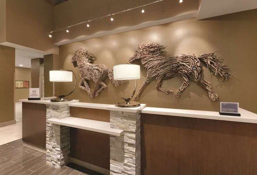 فندق Embassy Suites By Hilton Akroncanton Airport