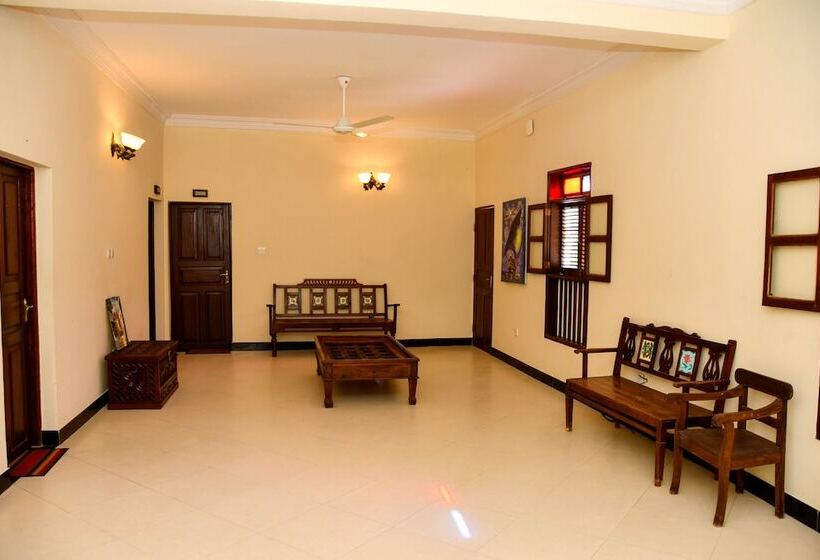 Hotel Forodhani Park