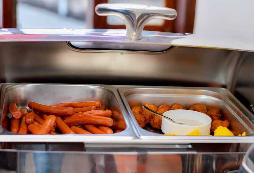 Hotel Forodhani Park