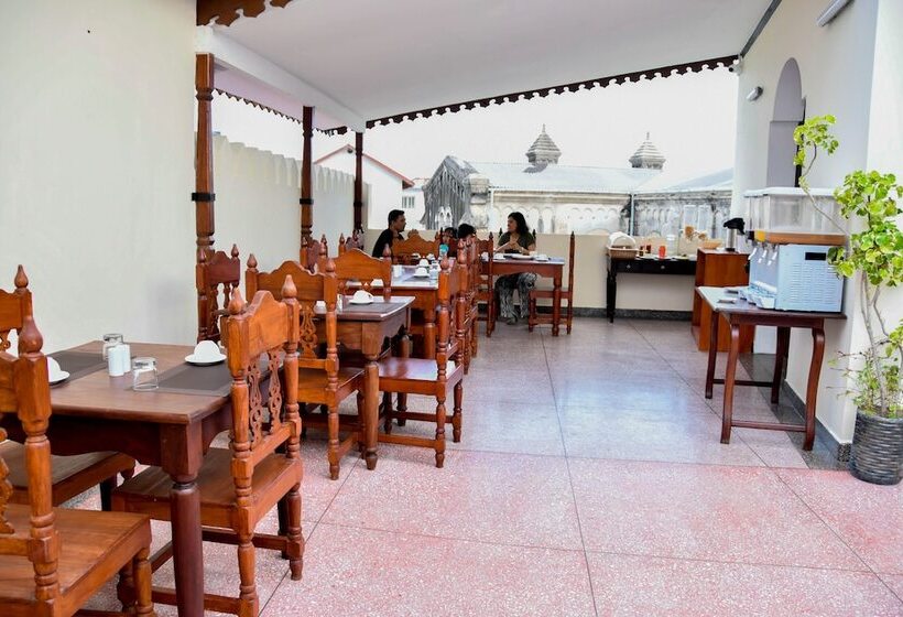 Hotel Forodhani Park