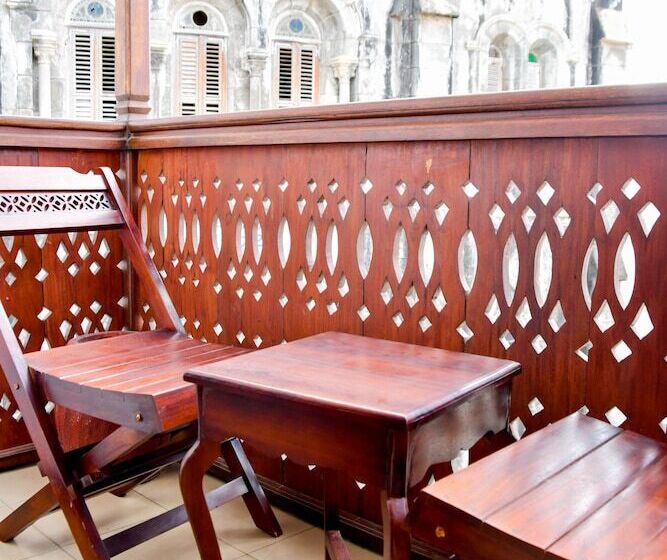 Hotel Forodhani Park