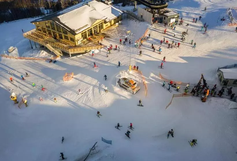 酒店 Gronie Ski & Bike