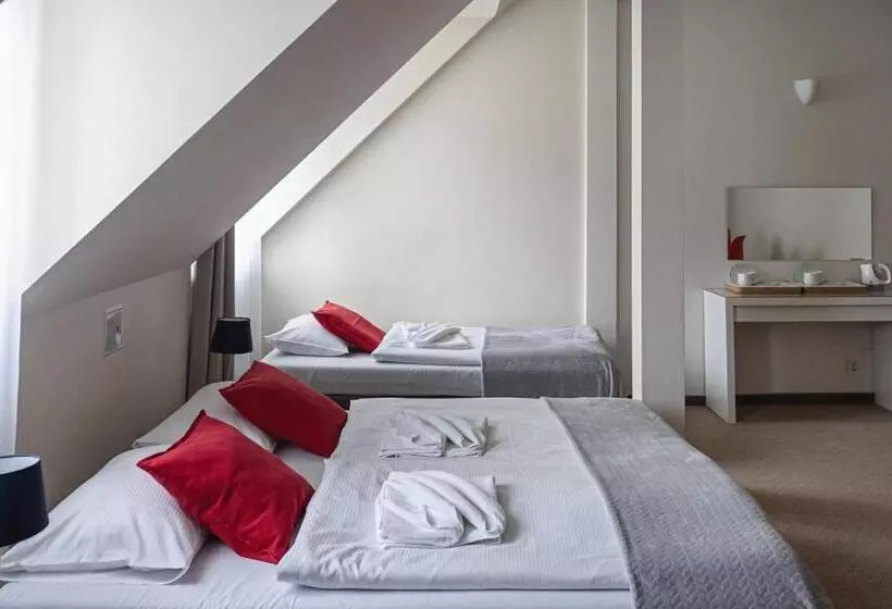 酒店 Gronie Ski & Bike