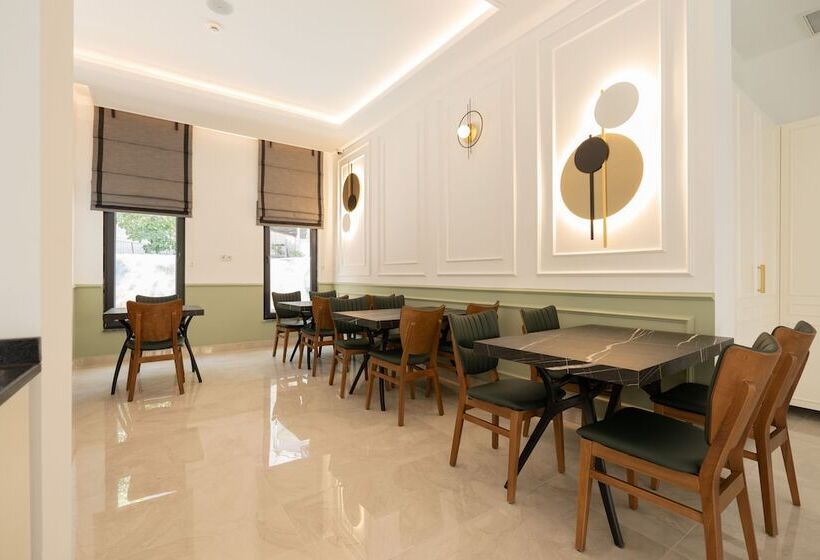 Отель Gurses Life