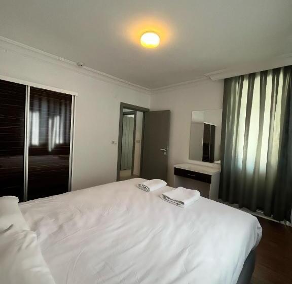 Отель Gurses Life