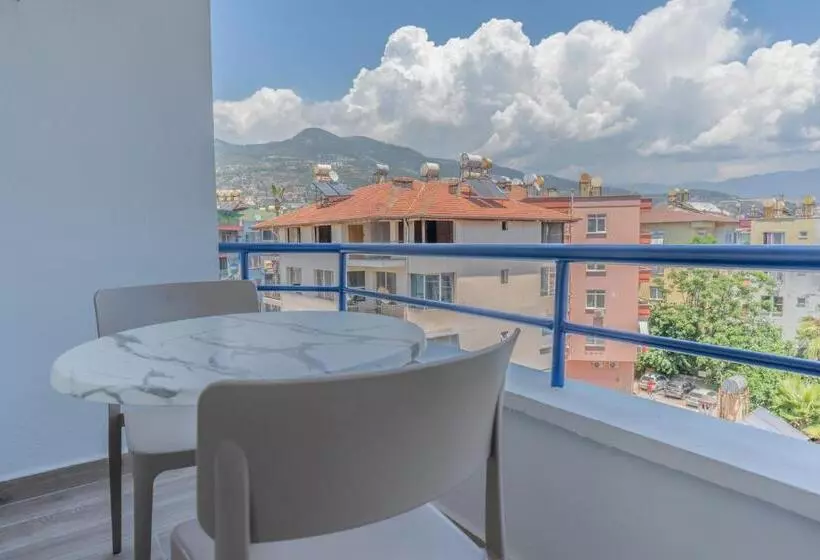 فندق Gurses Life