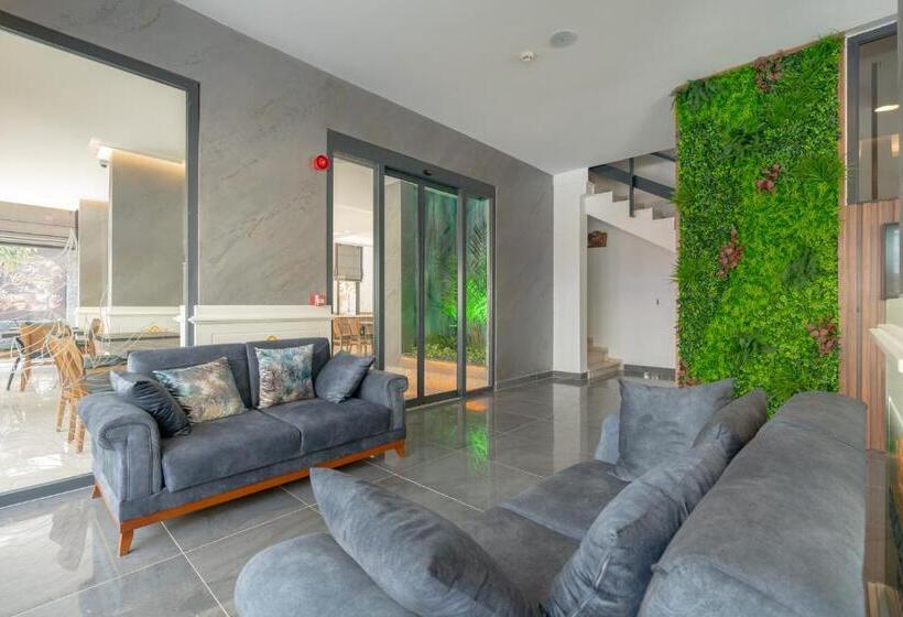 Отель Gurses Life