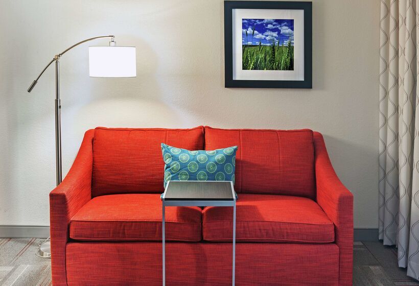 בית מלון כפרי Hampton Inn & Suites Claremore