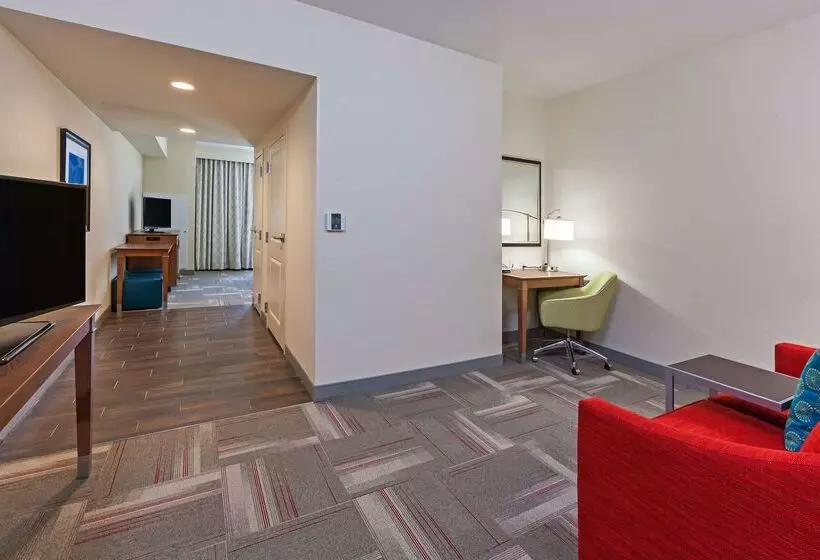 ホテル Hampton Inn & Suites Claremore