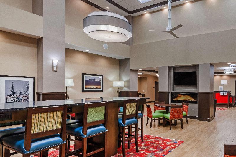 בית מלון כפרי Hampton Inn & Suites Claremore