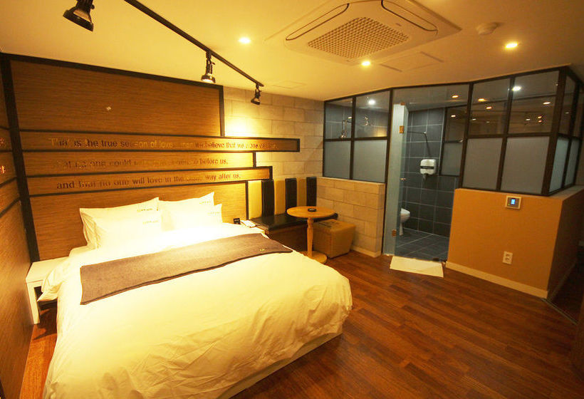 Hotel Gimhae Buwondong Haru