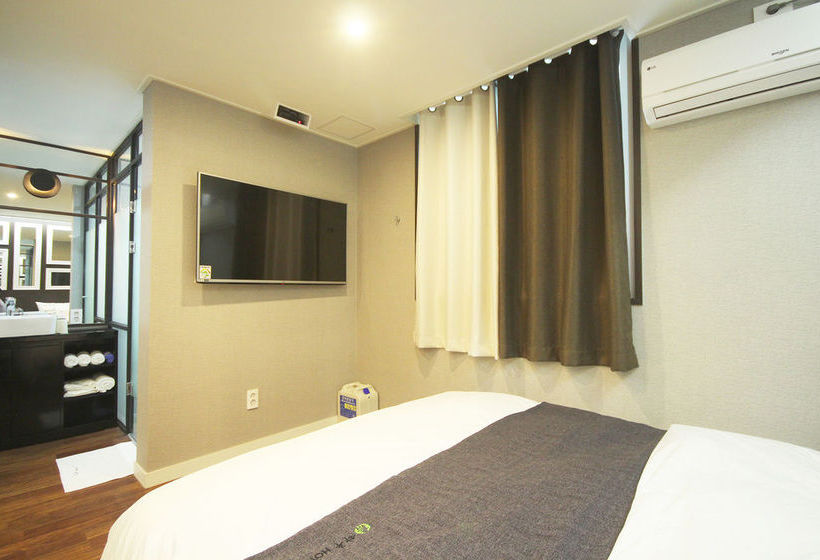 Hotel Gimhae Buwondong Haru