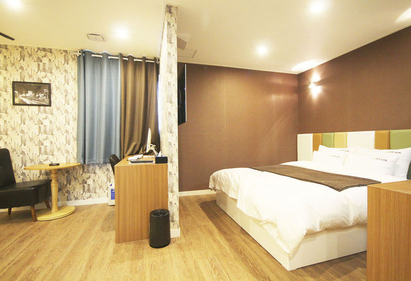 Hotel Gimhae Buwondong Haru