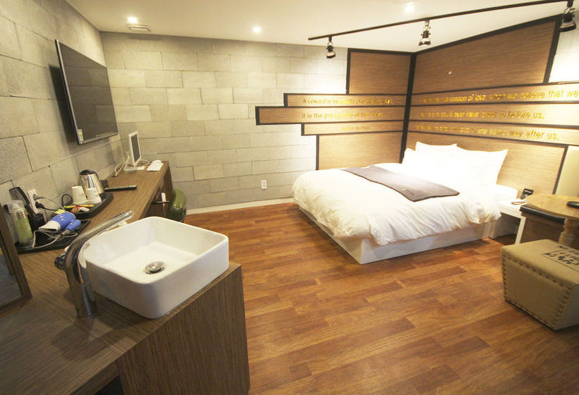 Hotel Gimhae Buwondong Haru