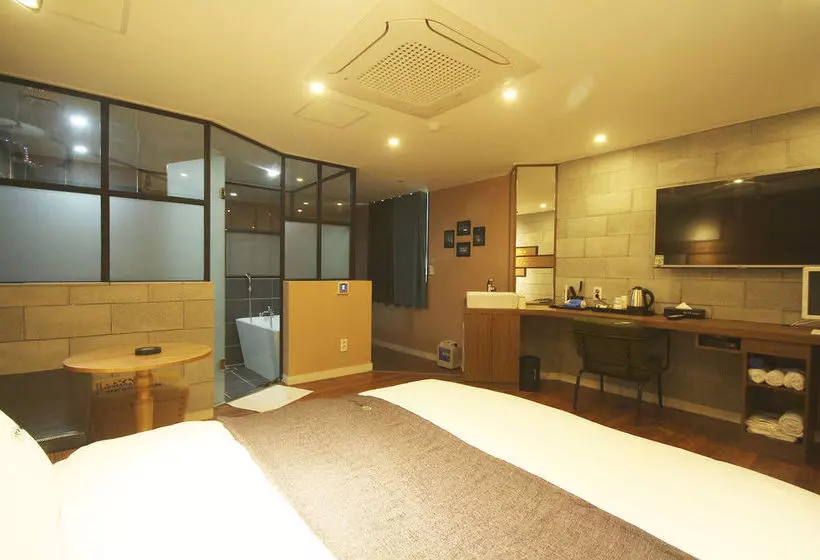 Hotel Gimhae Buwondong Haru