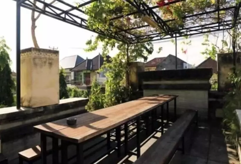 ホテル Collection O 3885 Kara Residence