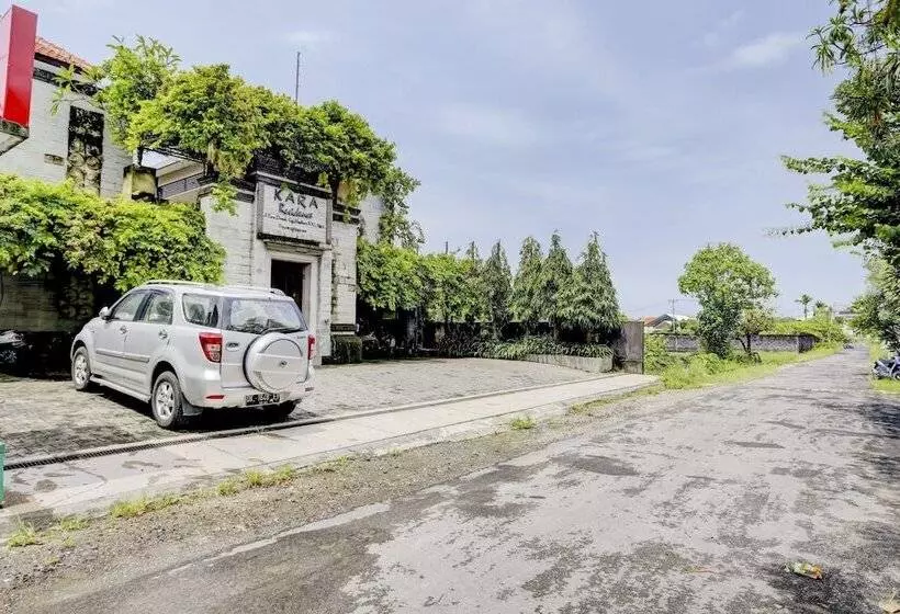 ホテル Collection O 3885 Kara Residence