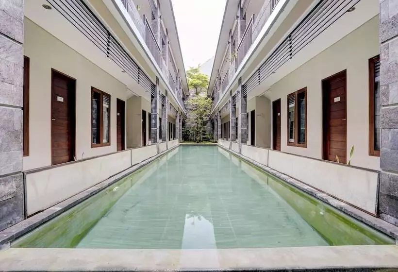 ホテル Collection O 3885 Kara Residence