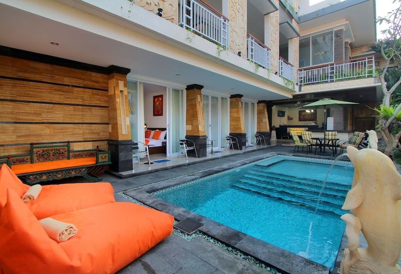 Отель Lotus Tirta Seminyak