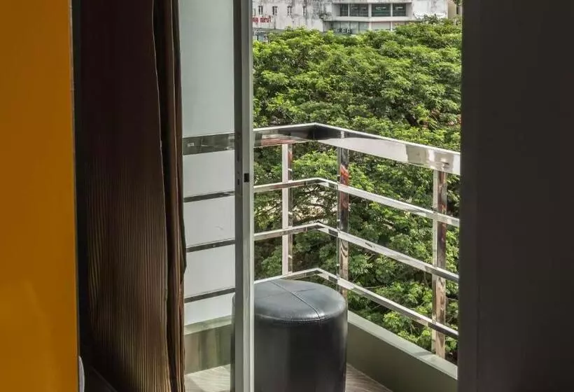 هتل Maison De Cheer