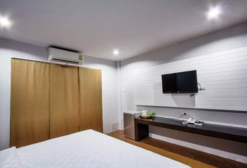 هتل Maison De Cheer