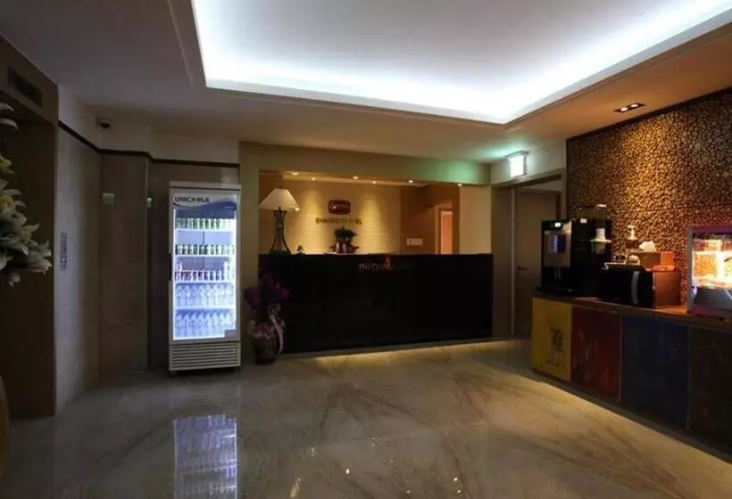 Hotel Shampoo