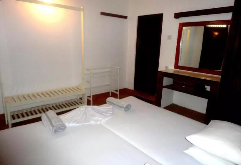 בית מלון כפרי Star Holiday Resort