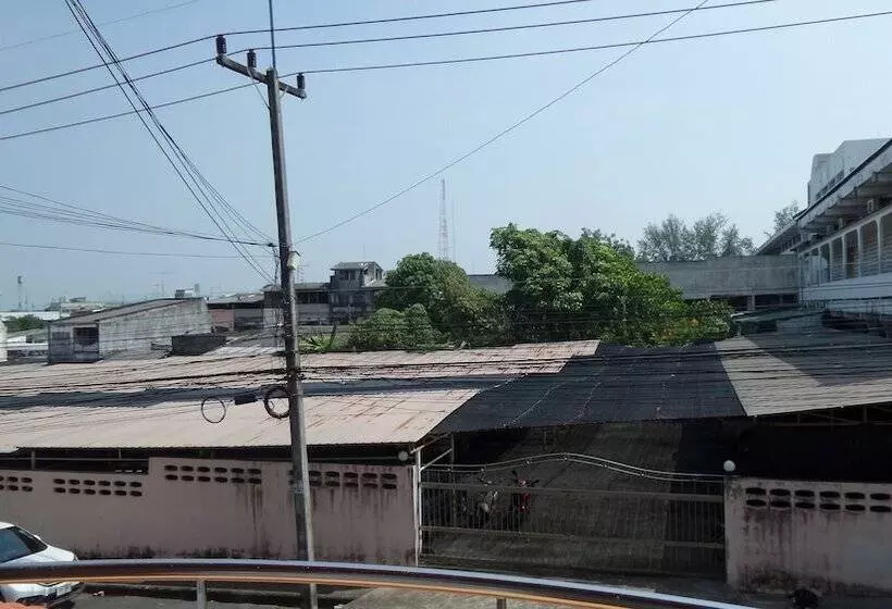 هتل U Sabuy Mansion Trang