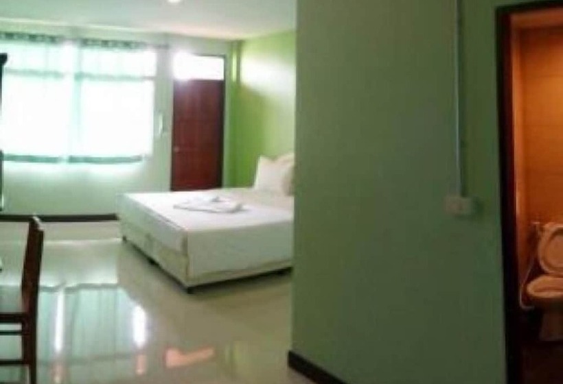 בית מלון כפרי U Sabuy Mansion Trang