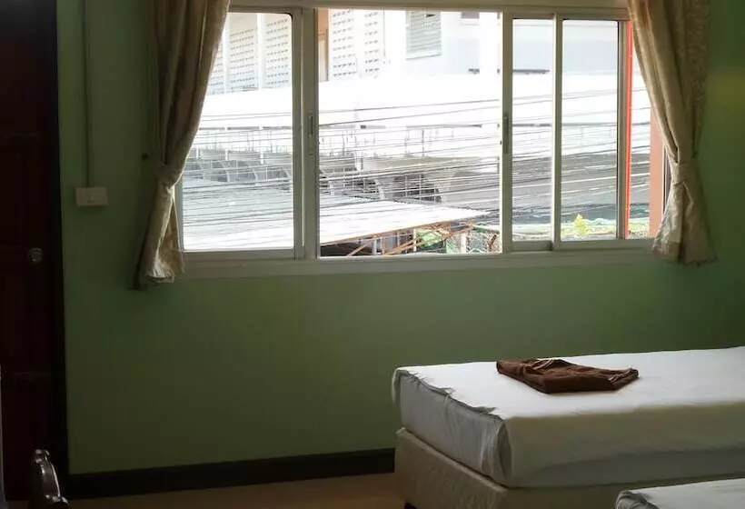 هتل U Sabuy Mansion Trang