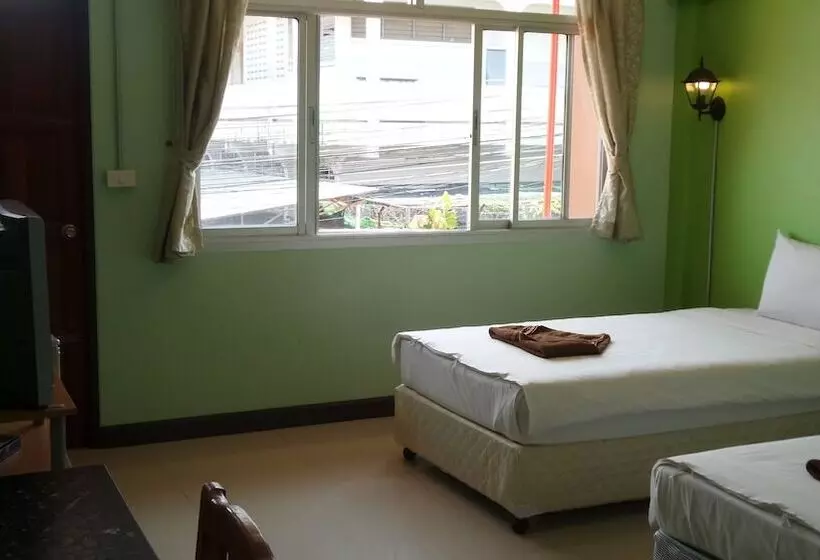 هتل U Sabuy Mansion Trang