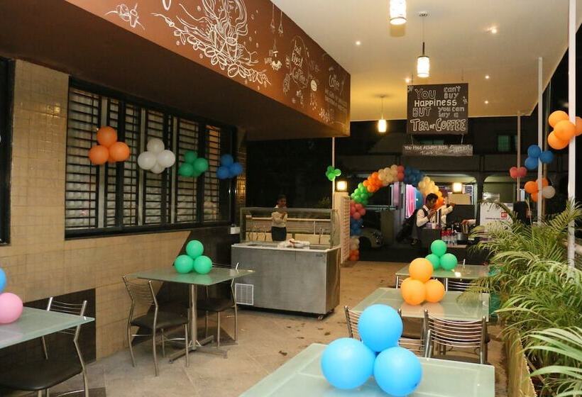 هتل Vijay Residency