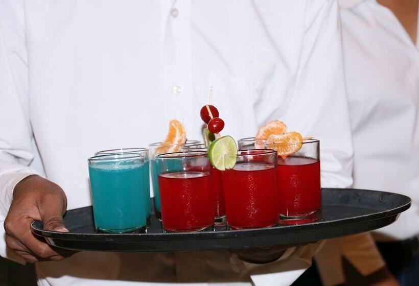 هتل Vijay Residency