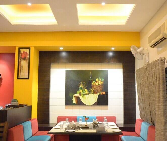 هتل Vijay Residency