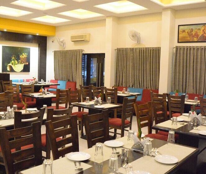 هتل Vijay Residency