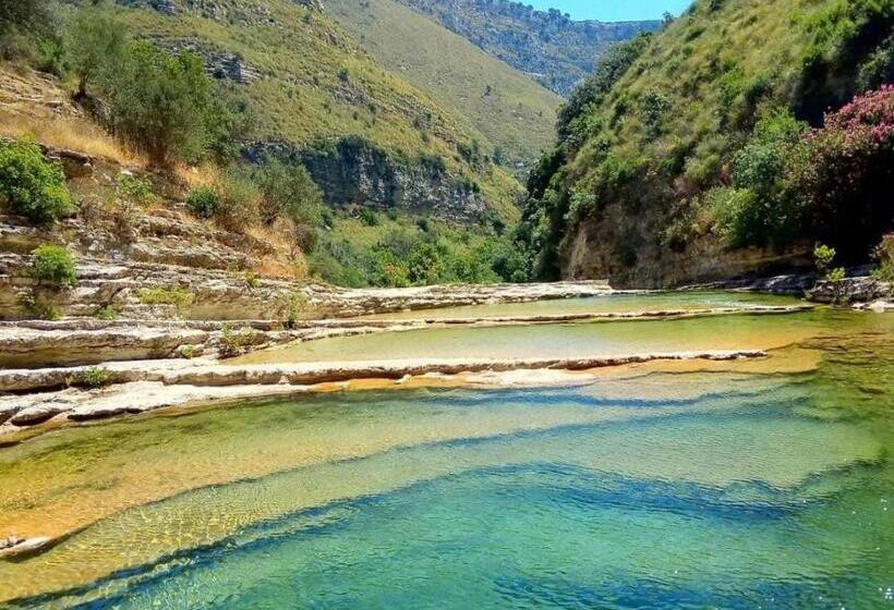 בית מלון כפרי Villa Ionia