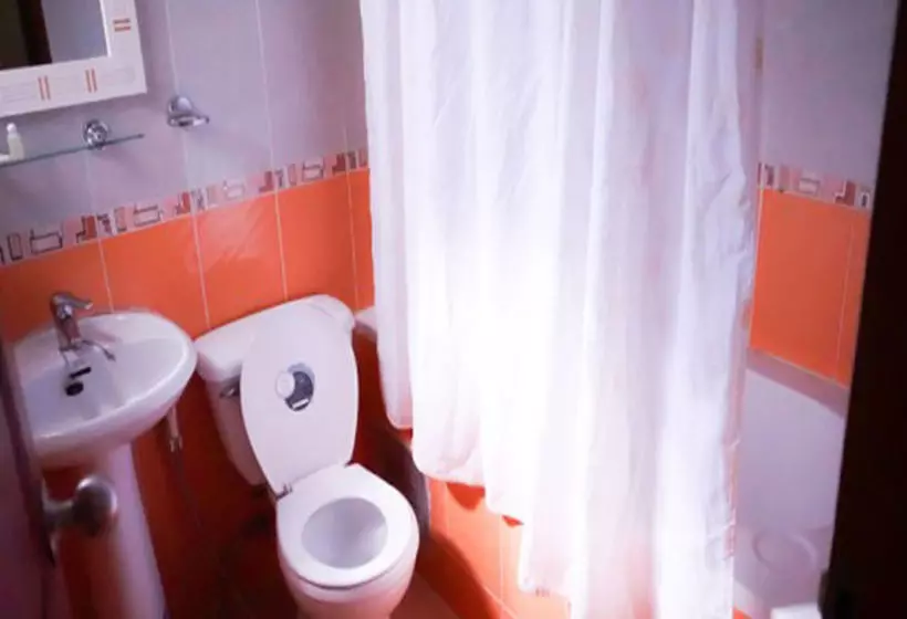 Kanavera Sriracha  & Serviced Apartment