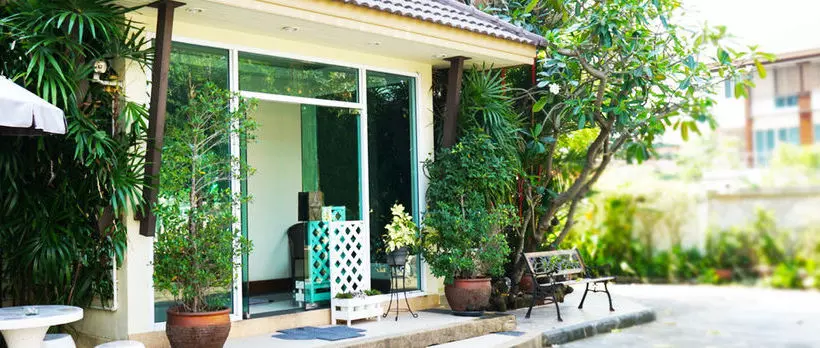 Kanavera Sriracha  & Serviced Apartment