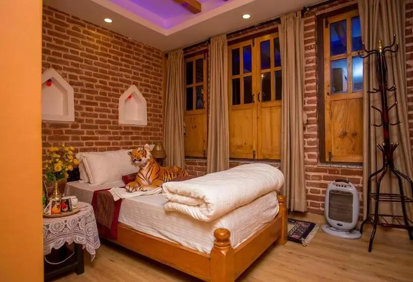 پانسیون Blue Mountain Home Stay