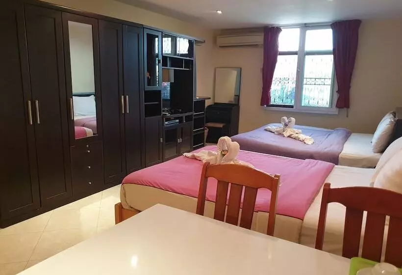 펜션 Chaiyapoon Inn