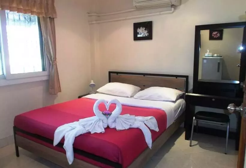 펜션 Chaiyapoon Inn