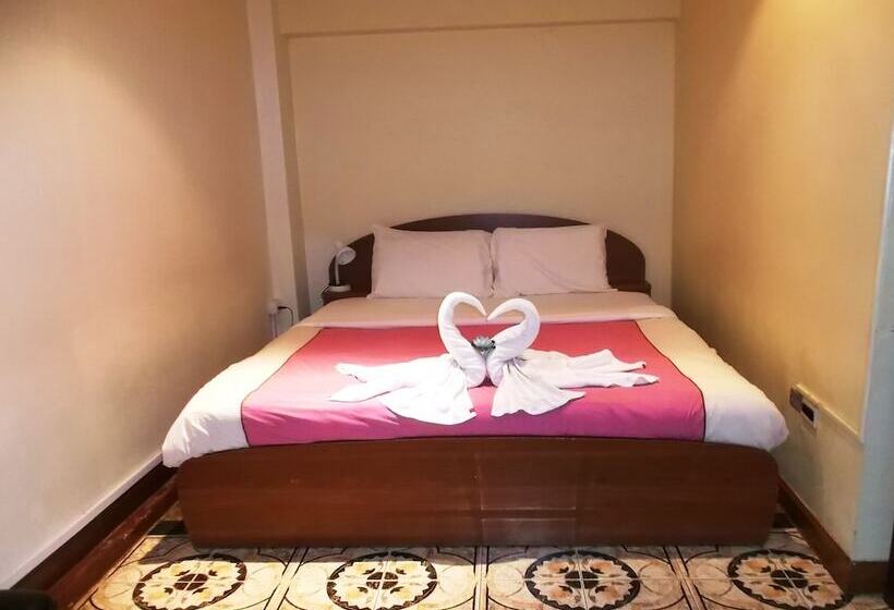 膳宿费 Chaiyapoon Inn