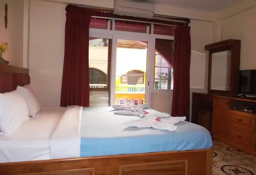 펜션 Chaiyapoon Inn