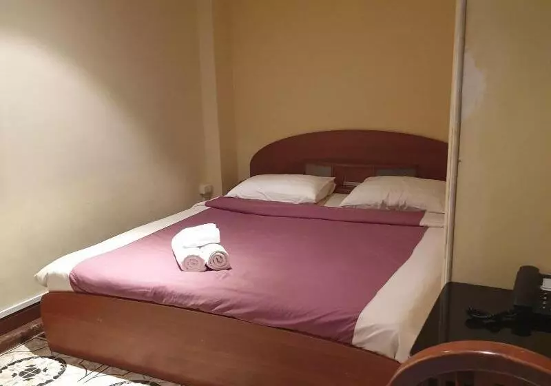 펜션 Chaiyapoon Inn