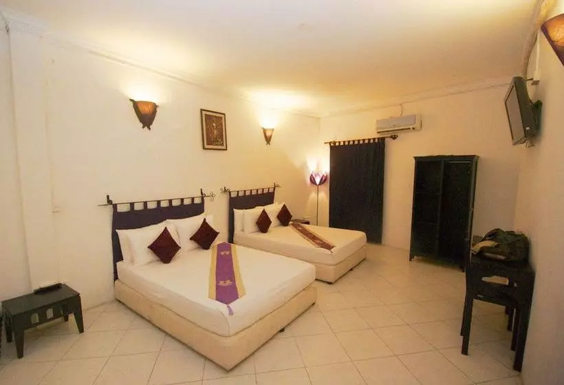 ペンション Sary's Guesthouse